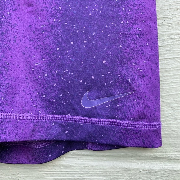 SOLD 🌌 Galaxy Nike Running Shorts - Picture 4 of 5
